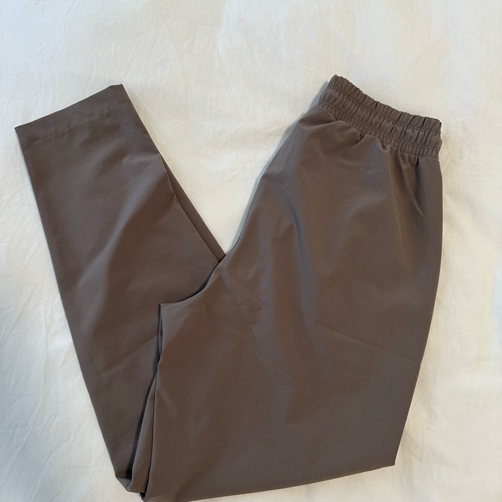 All In Motion Joggers. - Picture 3 of 4